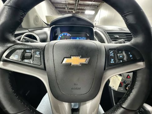 Certified 2015 Chevrolet Trax LT w/ LT Sun and Sound Package AWD/4WD image 11