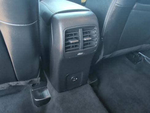 Used 2022 Ford Escape SEL image 29