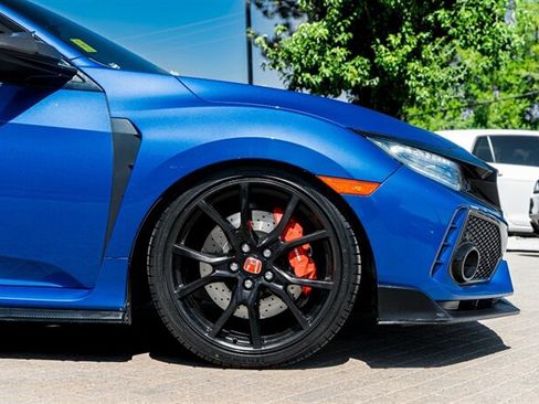 Used 2018 Honda Civic Type R image 11