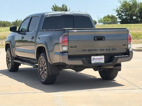 Used 2023 Toyota Tacoma Limited w/ Nightshade Package AWD/4WD image 6