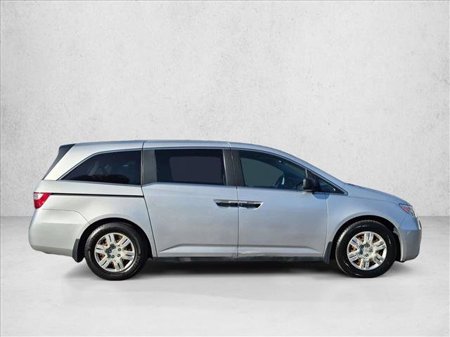 Used 2013 Honda Odyssey LX image 4