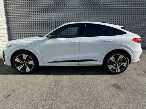 New 2025 Audi SQ5 Premium Plus image 2