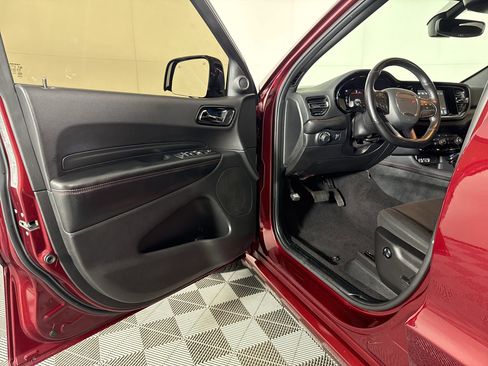 Used 2024 Dodge Durango GT AWD/4WD image 5