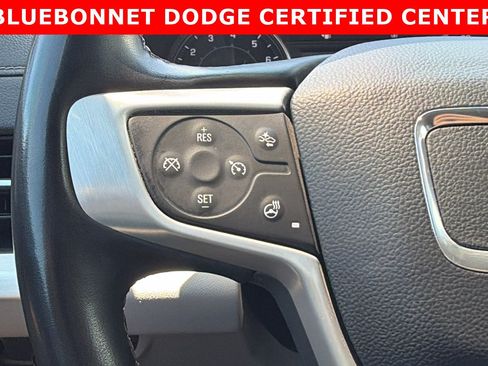 Used 2024 GMC Terrain SLT FWD image 23