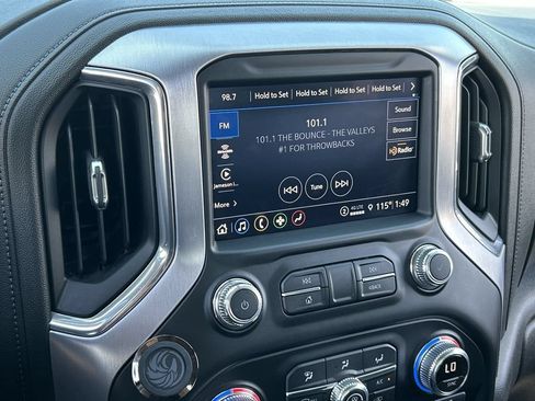 Used 2021 GMC Sierra 1500 SLT w/ Max Trailering Package AWD/4WD image 13