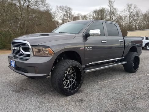 Used 2016 RAM 1500 Limited image 6