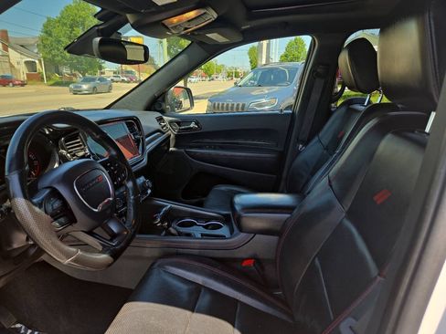 Used 2023 Dodge Durango GT AWD/4WD image 9