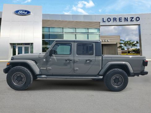 Used 2021 Jeep Gladiator Overland w/ Popular Equipment Package image 8