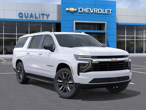 New 2026 Chevrolet Suburban LS image 31