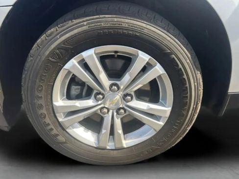 Used 2013 Chevrolet Equinox LS FWD image 30