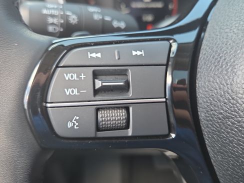 Used 2023 Honda Pilot Elite image 23