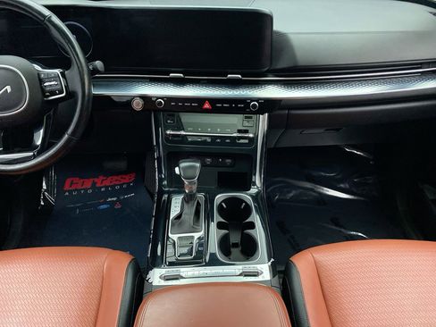 Used 2022 Kia Carnival SX Prestige FWD image 22