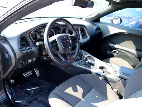 Used 2023 Dodge Challenger R/T w/ Blacktop Package image 16