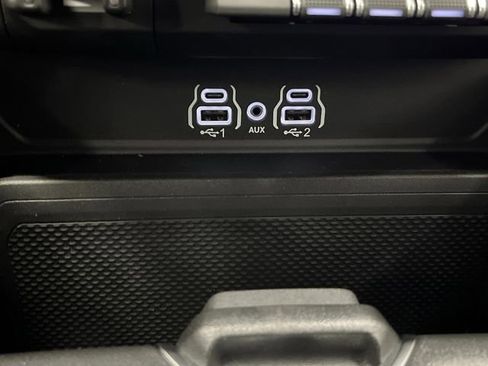 New 2026 RAM 1500 4x4 Crew Cab image 23