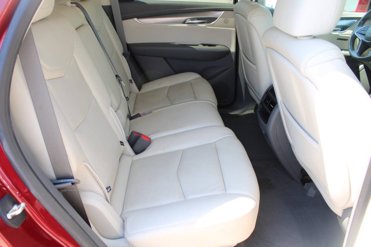 Used 2019 Cadillac XT5 Luxury AWD/4WD image 9