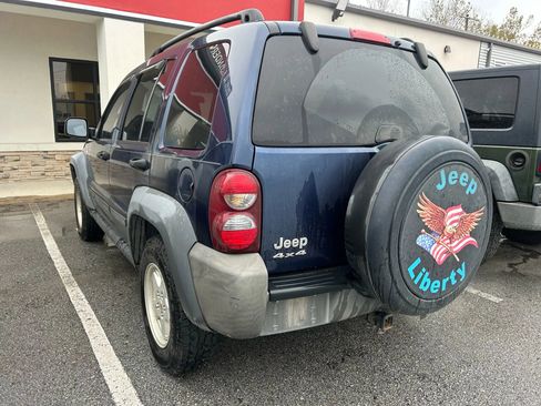 Used 2007 Jeep Liberty Sport image 7