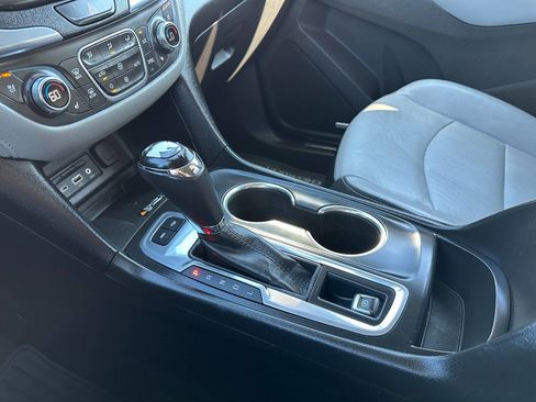 Used 2019 Chevrolet Equinox Premier image 63