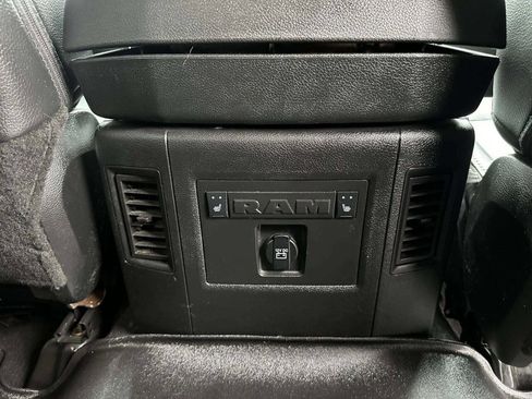 Used 2018 RAM 2500 Laramie image 21