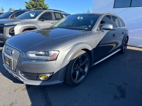 Used 2013 Audi A4 Premium Plus w/ Premium Plus Pkg AWD/4WD image 3