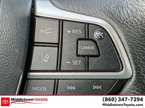 Certified 2024 Toyota Sienna XLE AWD/4WD image 19