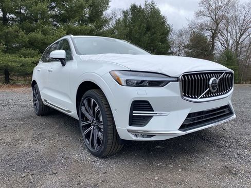 Used 2023 Volvo XC60 B5 Ultimate w/ Climate Package AWD/4WD image 9