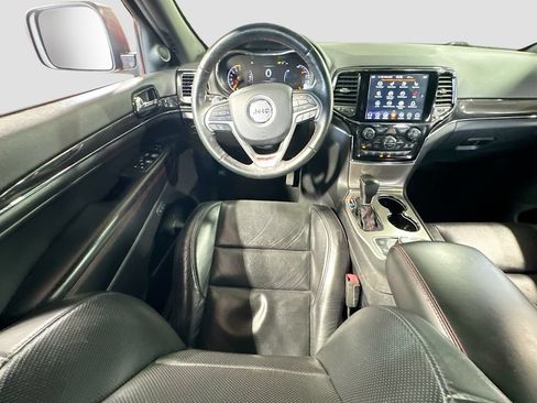 Used 2019 Jeep Grand Cherokee Trailhawk w/ Trailhawk Luxury Group AWD/4WD image 16
