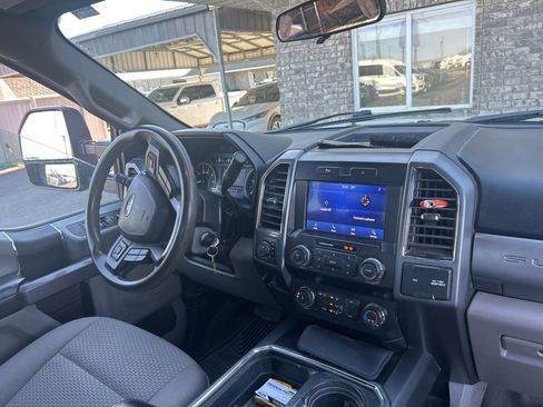 Used 2021 Ford F250 XLT w/ XLT Value Package image 5
