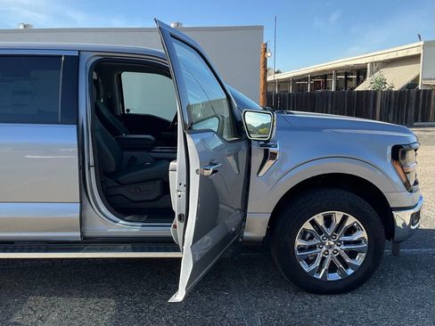 New 2025 Ford F150 XLT w/ Equipment Group 302A MID image 41