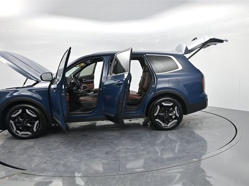 Certified 2023 Kia Telluride EX image 59