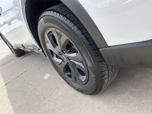 Used 2020 Subaru Outback Onyx Edition XT AWD/4WD image 13