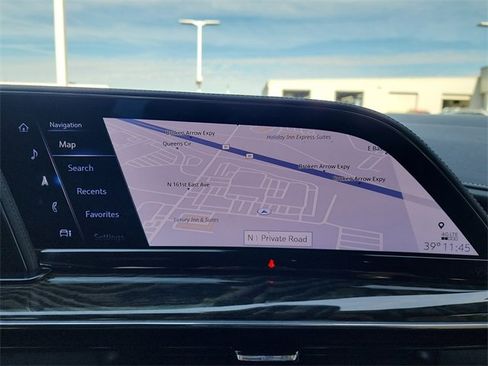 Used 2023 Cadillac Escalade Premium Luxury image 23