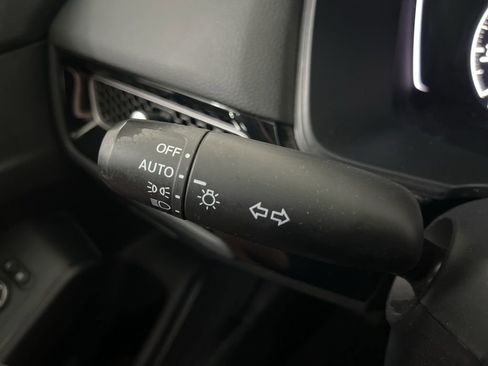 Used 2023 Honda Civic LX image 60