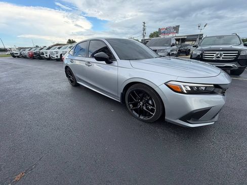 Used 2024 Honda Civic Sport image 1