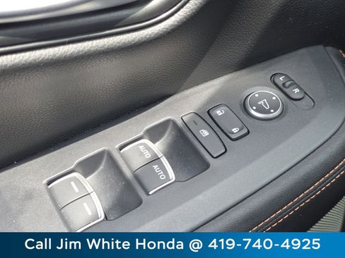 Certified 2024 Honda HR-V Sport image 25