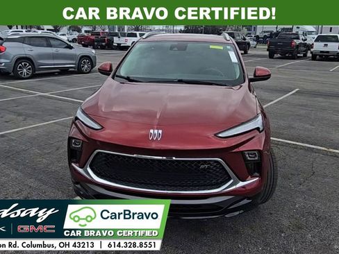 Certified 2024 Buick Encore GX Sport Touring FWD image 3