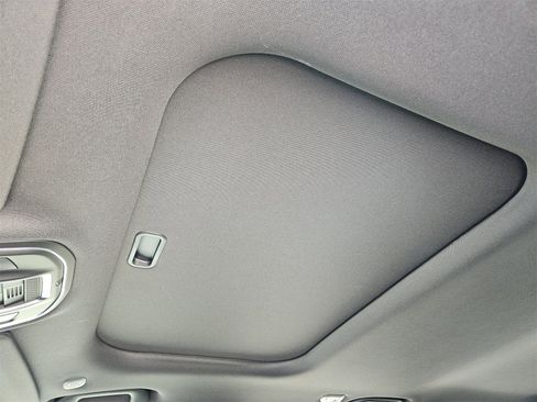 New 2025 Jeep Grand Cherokee Laredo X image 25