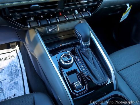 New 2026 Chevrolet Colorado ZR2 w/ Technology Package image 25
