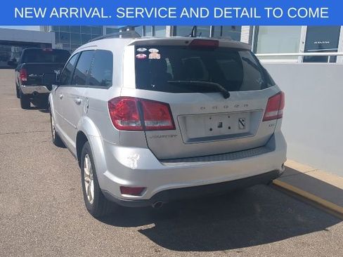 Used 2013 Dodge Journey SXT w/ Popular Equipment Group FWD image 4