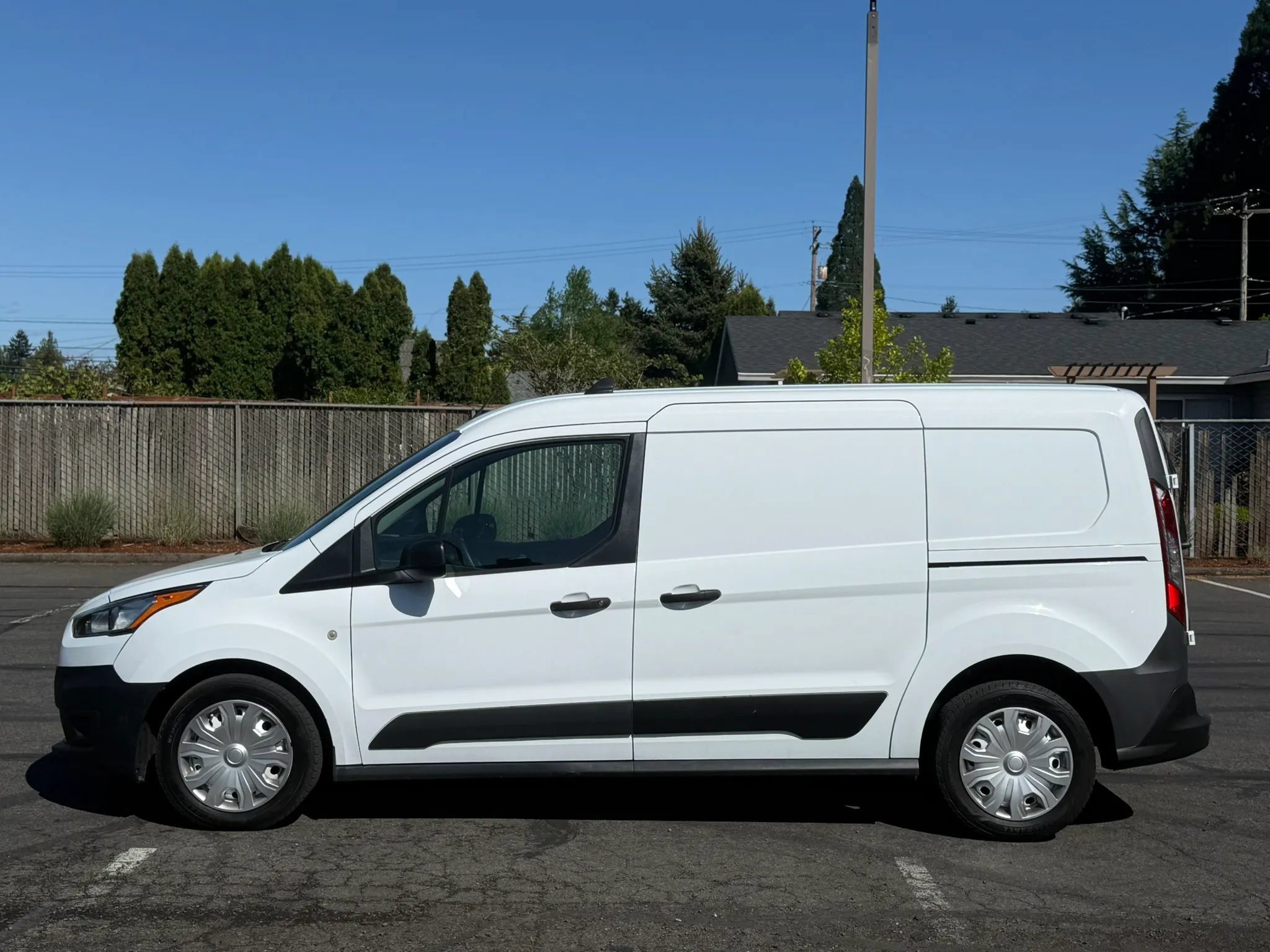 Used 2020 Ford Transit Connect XL FWD image 2