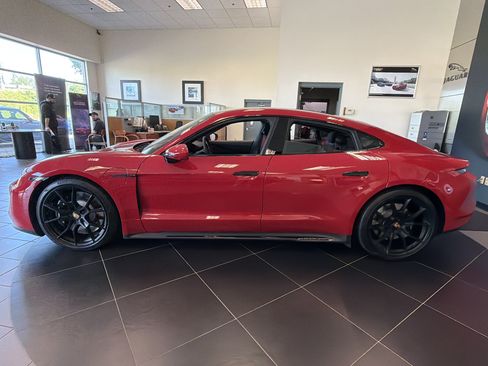 Used 2023 Porsche Taycan GTS AWD/4WD image 2