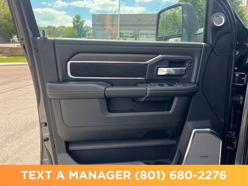 New 2026 RAM 2500 Laramie AWD/4WD image 10