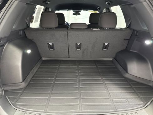 Used 2026 Chevrolet Equinox LT image 27