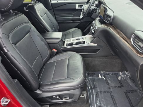 Used 2020 Ford Explorer Limited image 35