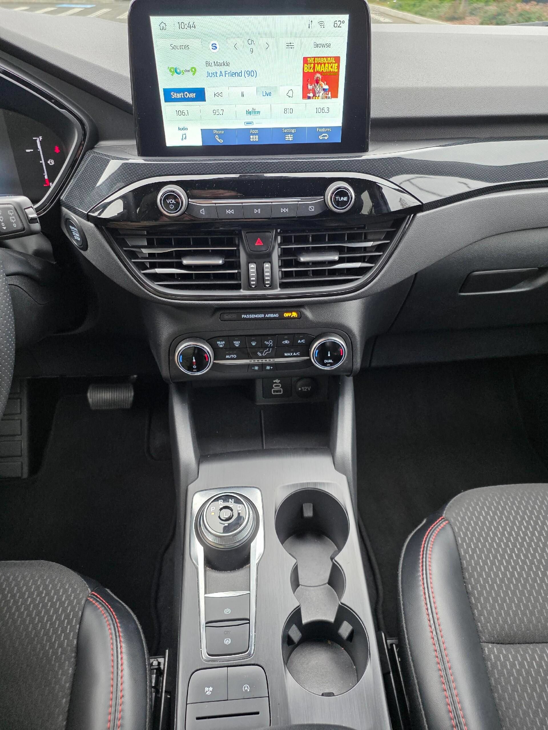 Used 2025 Ford Escape ST-Line AWD/4WD image 18