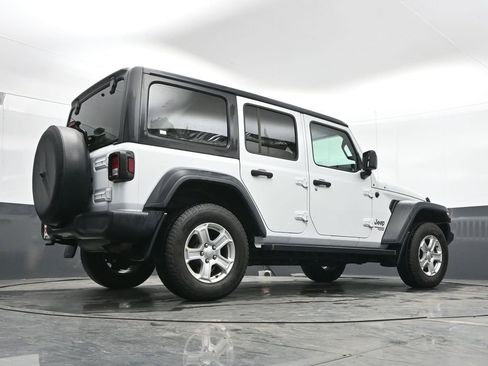 Used 2020 Jeep Wrangler Unlimited Sport S AWD/4WD image 46