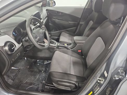 Used 2019 Hyundai Kona SE AWD/4WD image 10