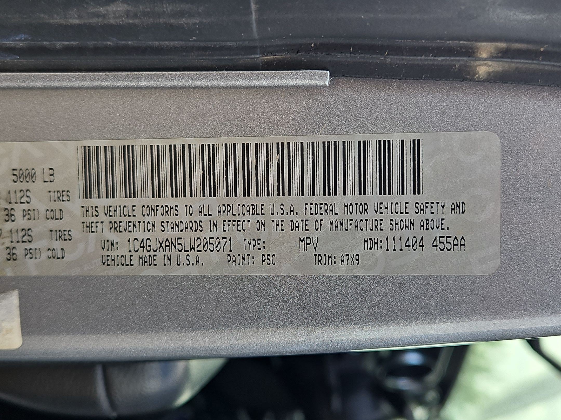 Used 2020 Jeep Wrangler Sport AWD/4WD image 32