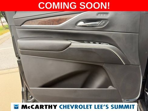 Used 2022 Cadillac Escalade Sport Platinum w/ Heavy-Duty Trailer Package AWD/4WD image 53