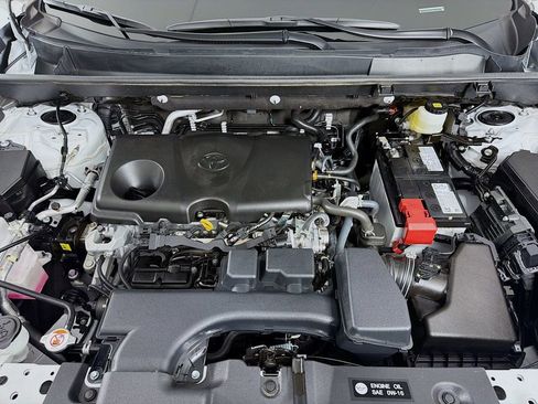 Used 2024 Toyota RAV4 XLE Premium image 32