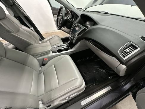 Used 2018 Acura TLX V6 image 20